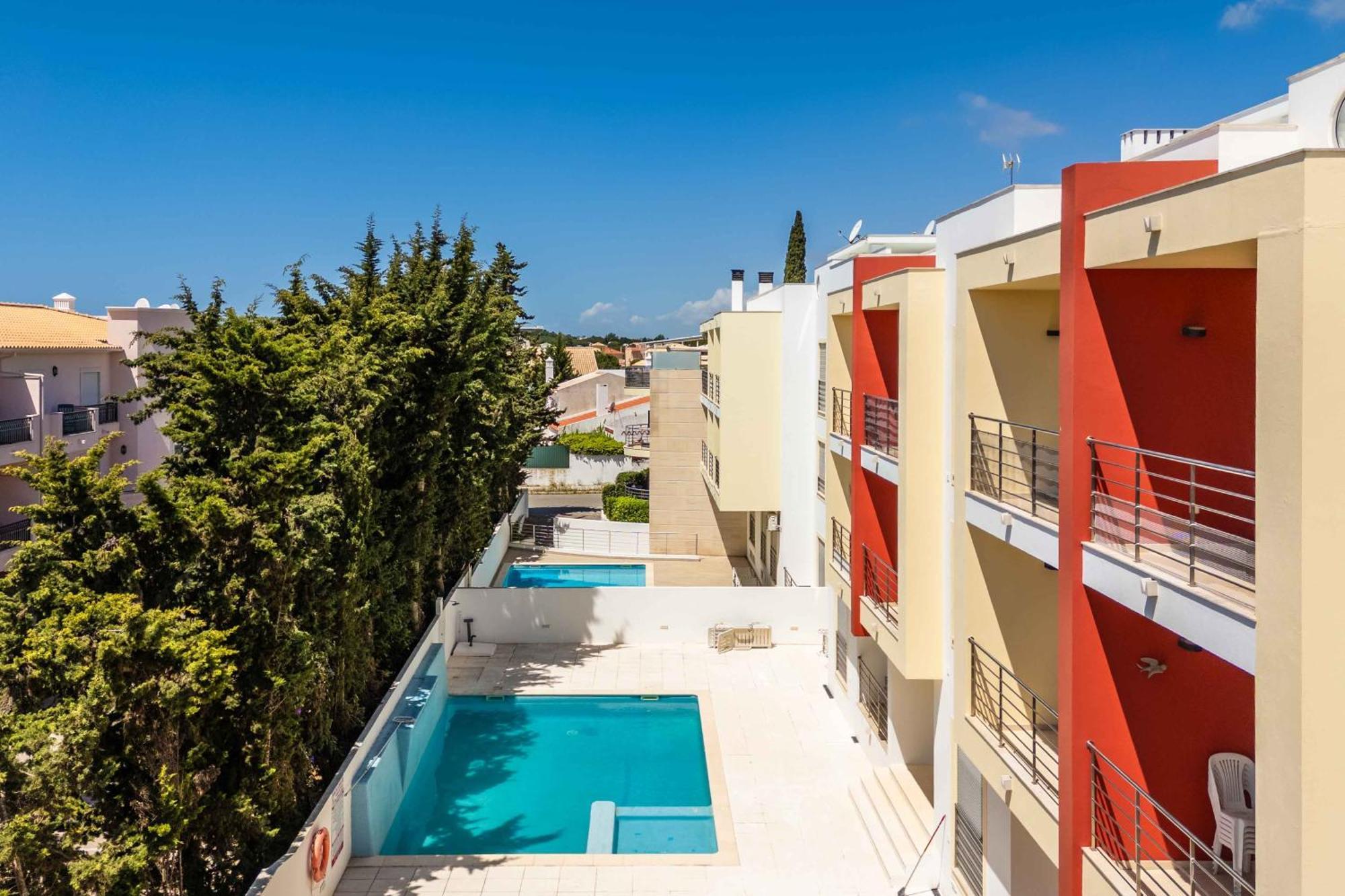Apartamento T2 Eucalipto 2A オーリョス・デ・アーグァ エクステリア 写真